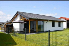 G7 Haus mit Blick ins Landschaftsschutzgebiet
